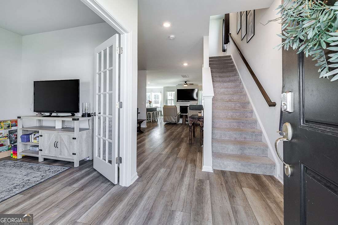 110 Williams DR