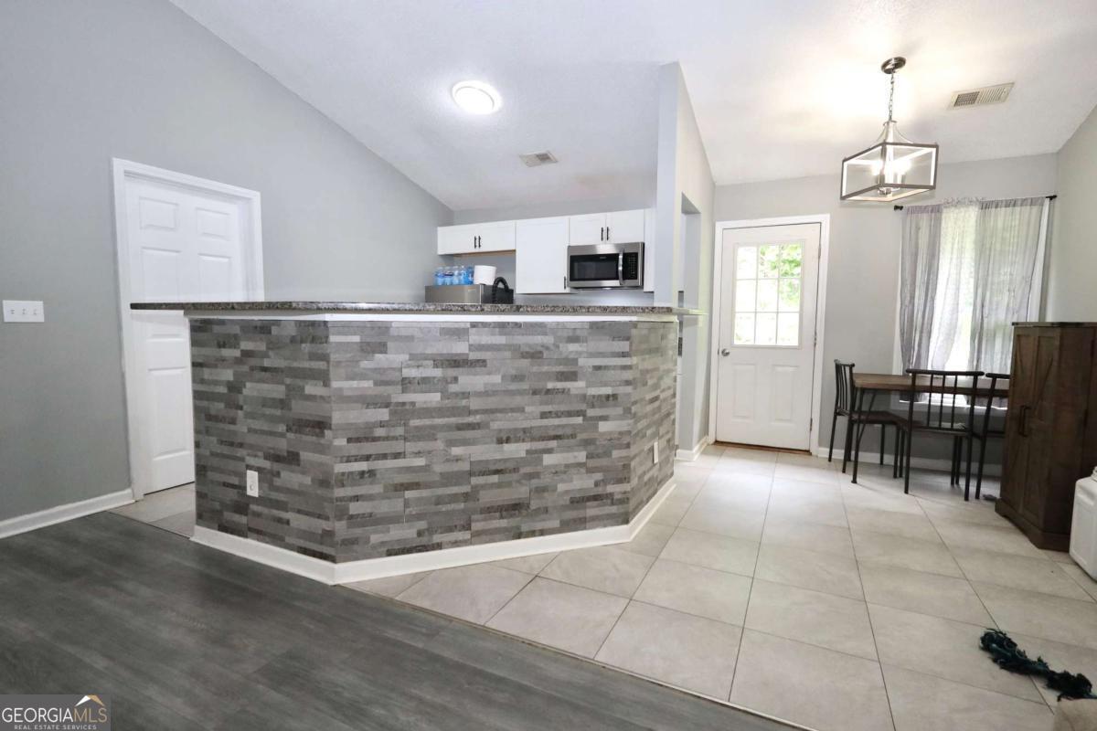397 Thorn Thicket DR