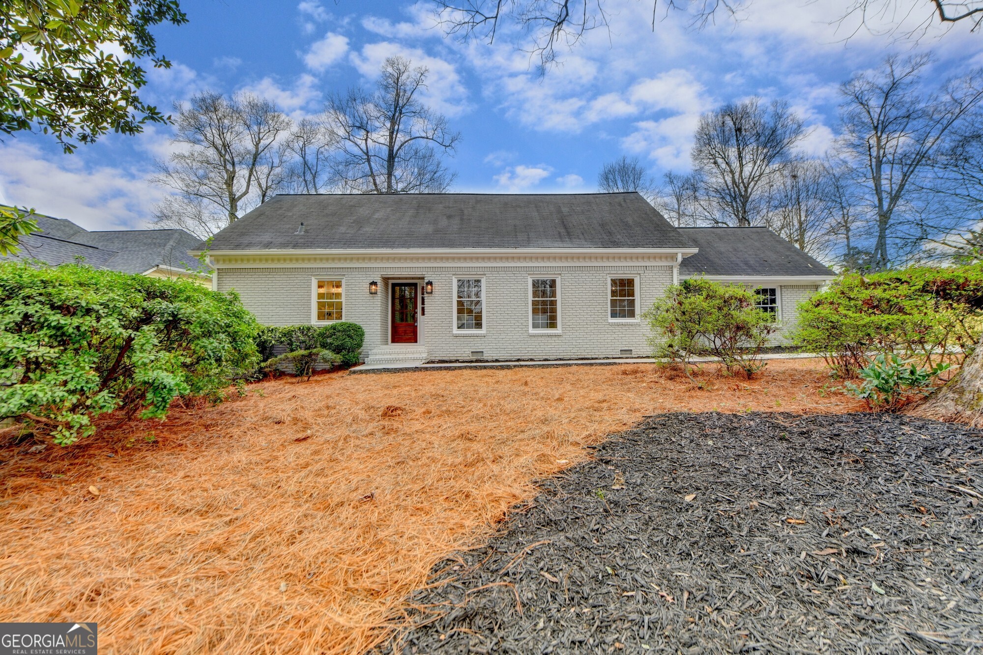 Knockout Renovation - Hard to find Master on Main open floor plan. Large level lot-fenced, new Kitchen/Baths/Hardwood Floors/Recreation Room in Basement/Curb appeal plus/Center of quiet neighborhood. Recent driveway/HVAC/hardwood floors/Roof - 8 years. Truly a rare find. Hurry Won't last. Supra lockbox - anytime. All perimtted with City of Dunwoody Quality construction swim/tennis available. Best if Perimeter 2 years! Swiim/tennis available.