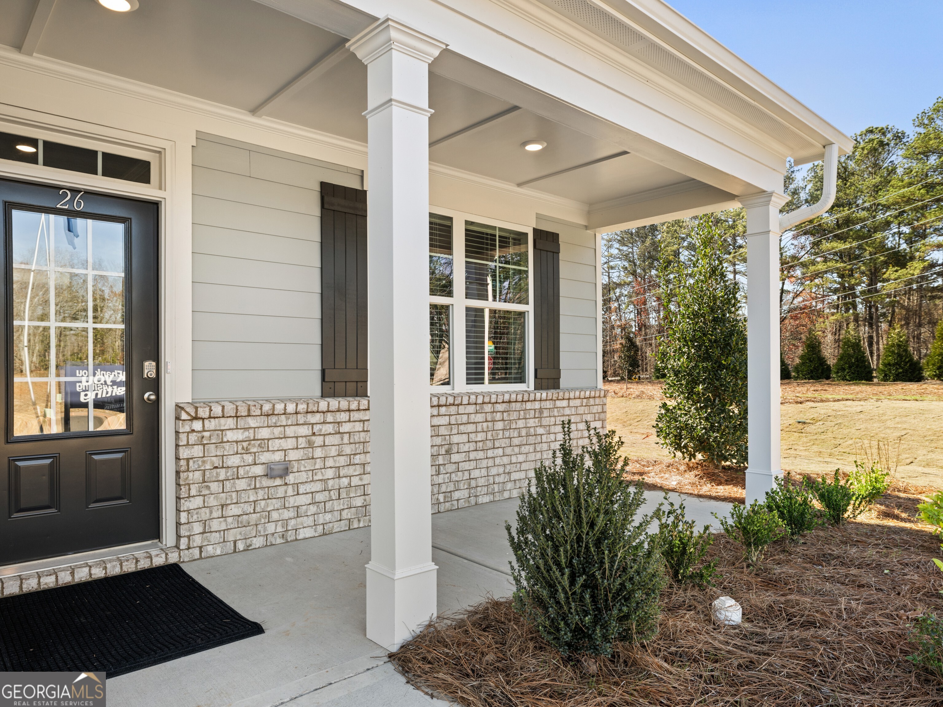 390 Thompson DR