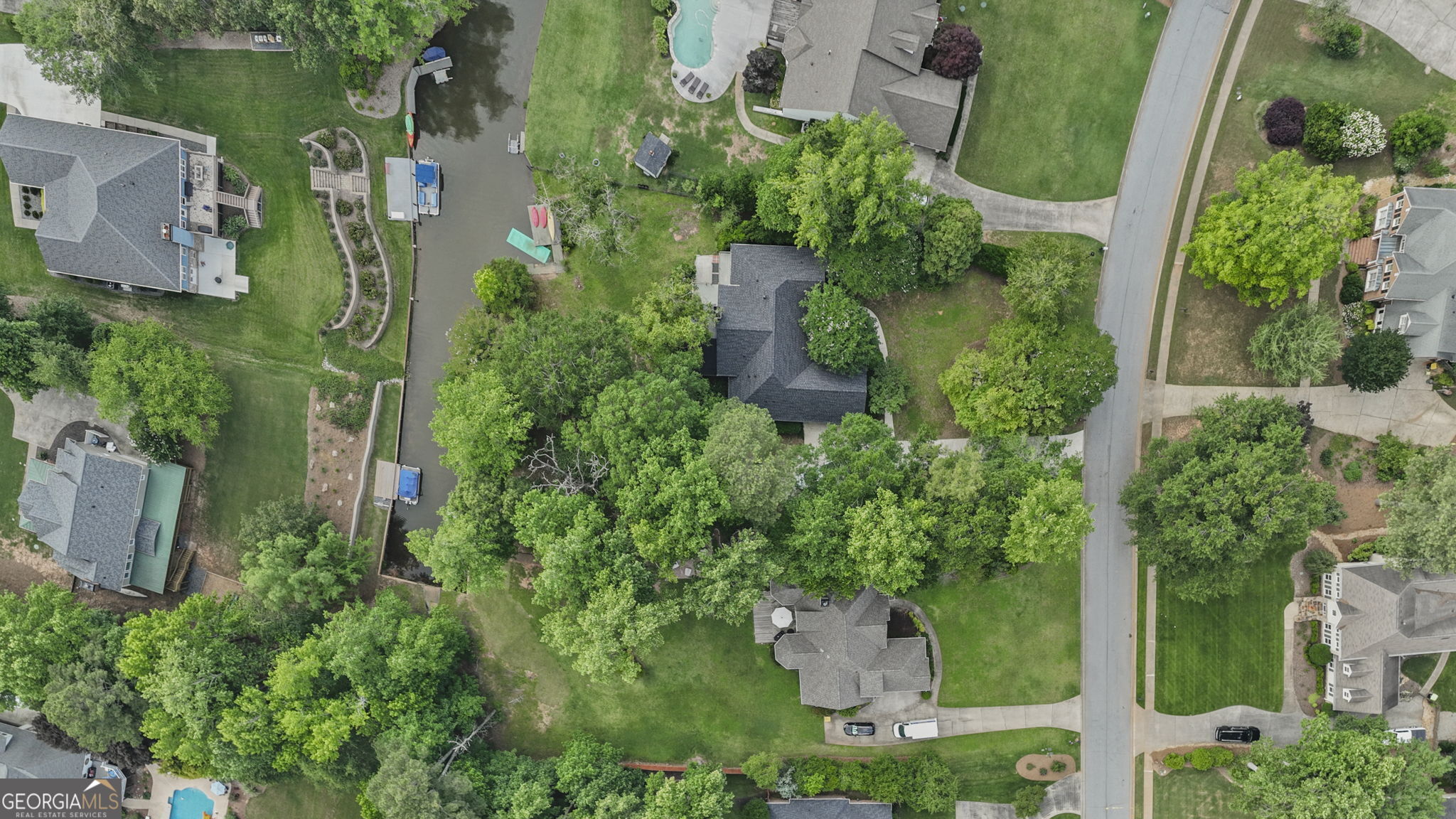Lake Redwine - Residential