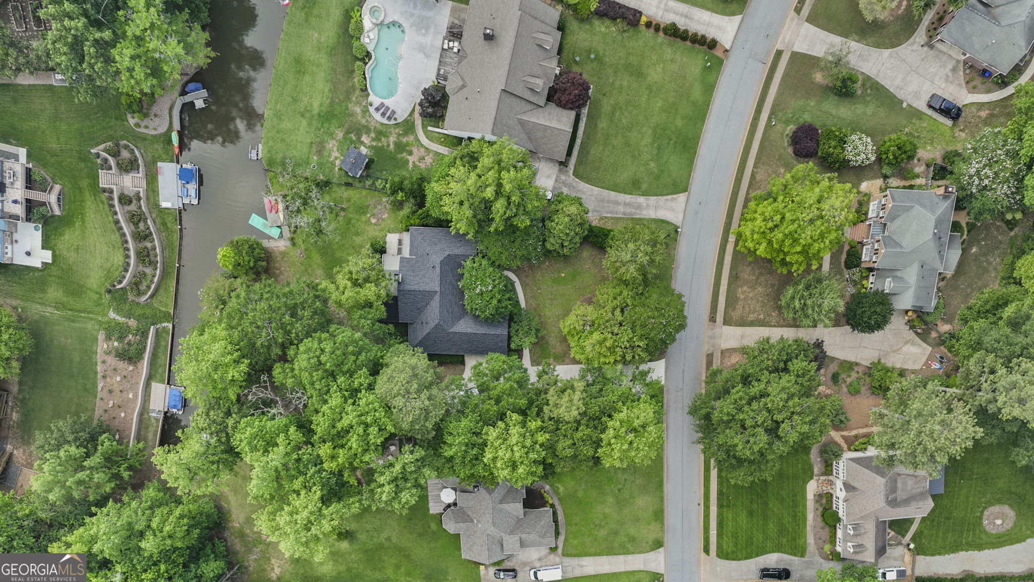 Lake Redwine - Residential