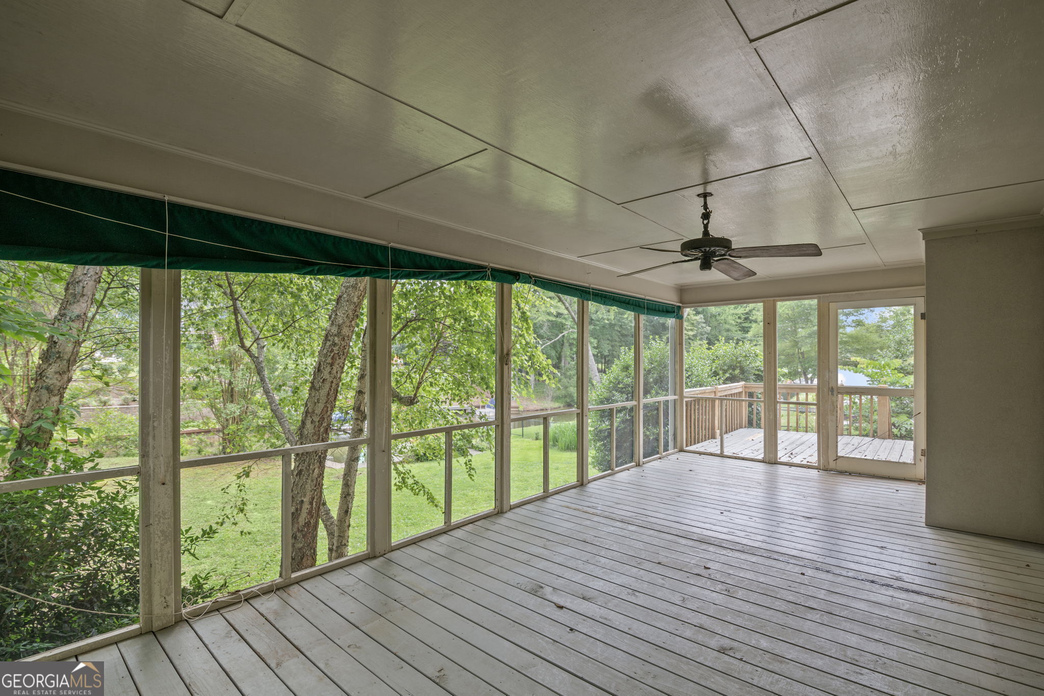 Lake Redwine - Residential