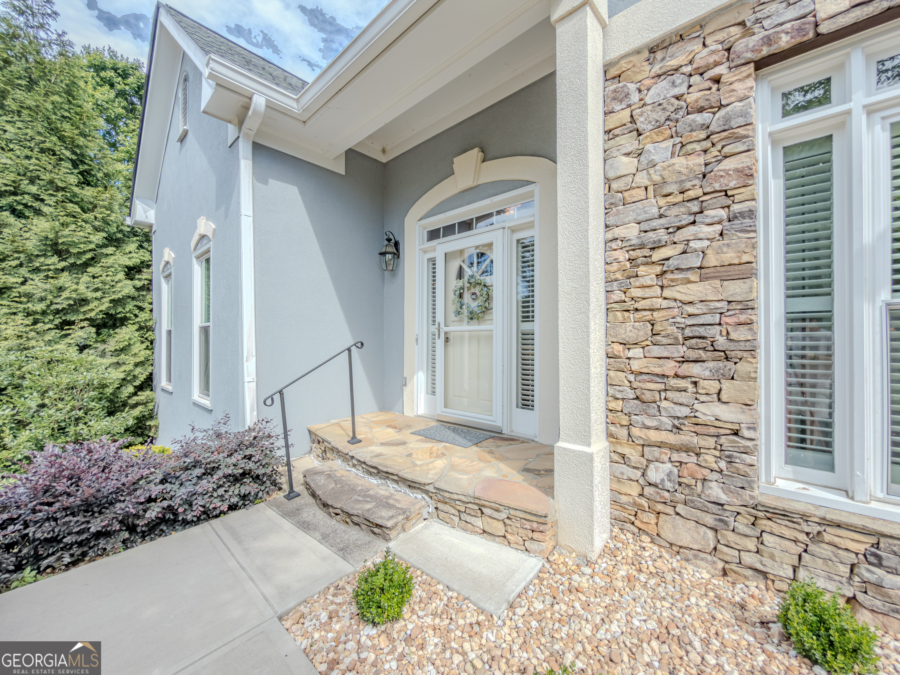 4284 Cedar Bluff WAY