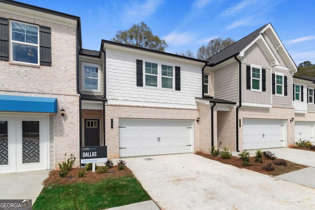 Photo of 109 Zircon Lane, Stockbridge, GA 30281 (MLS # 10680563)