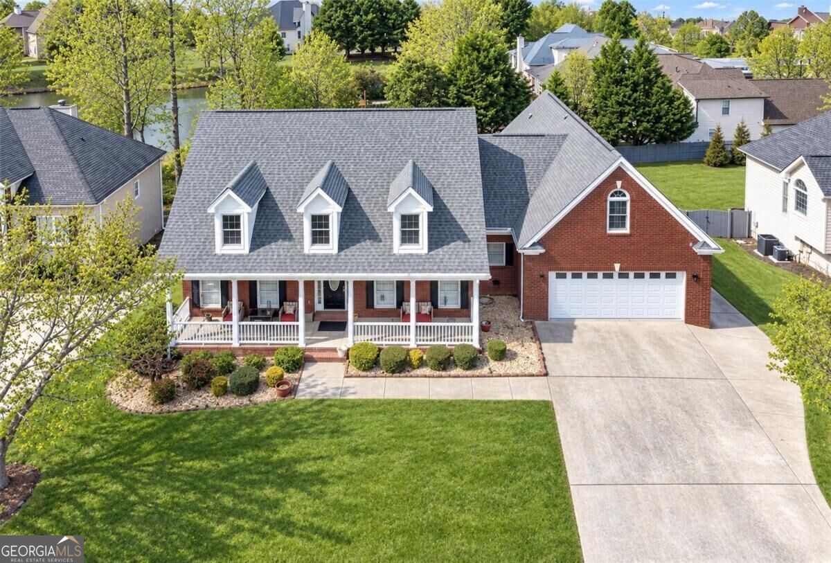 211 Graymist PATH
