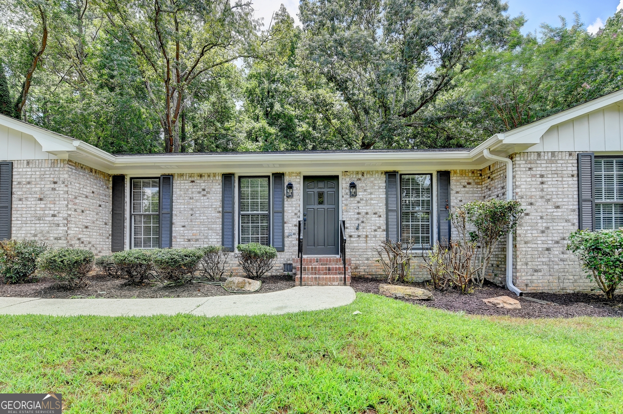 537 Rollingwood DR