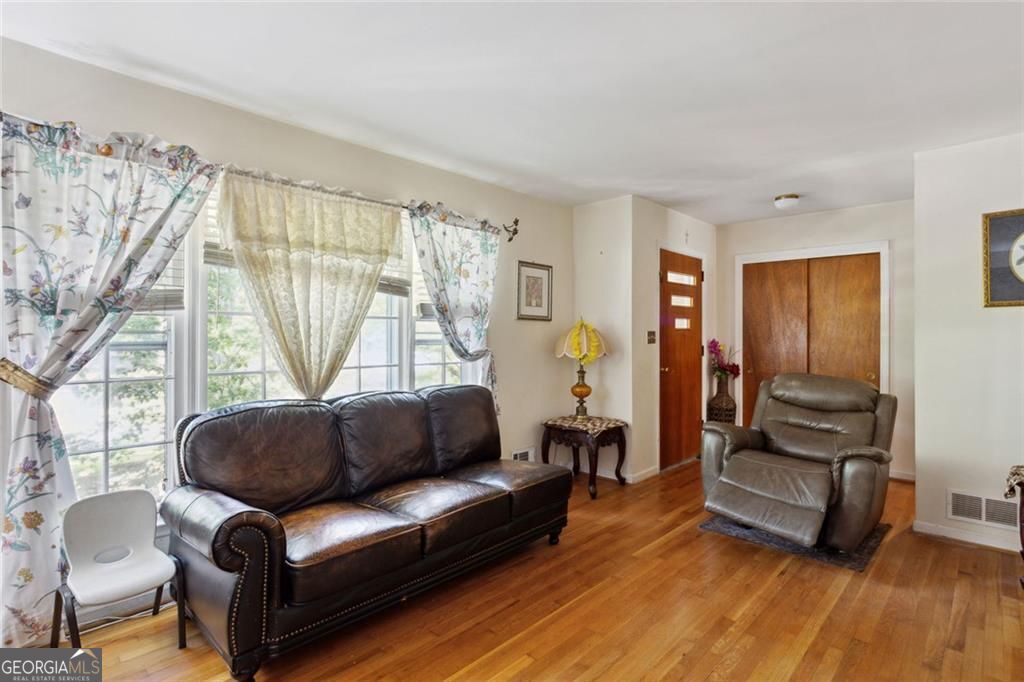 1387 John Robert Drive DR