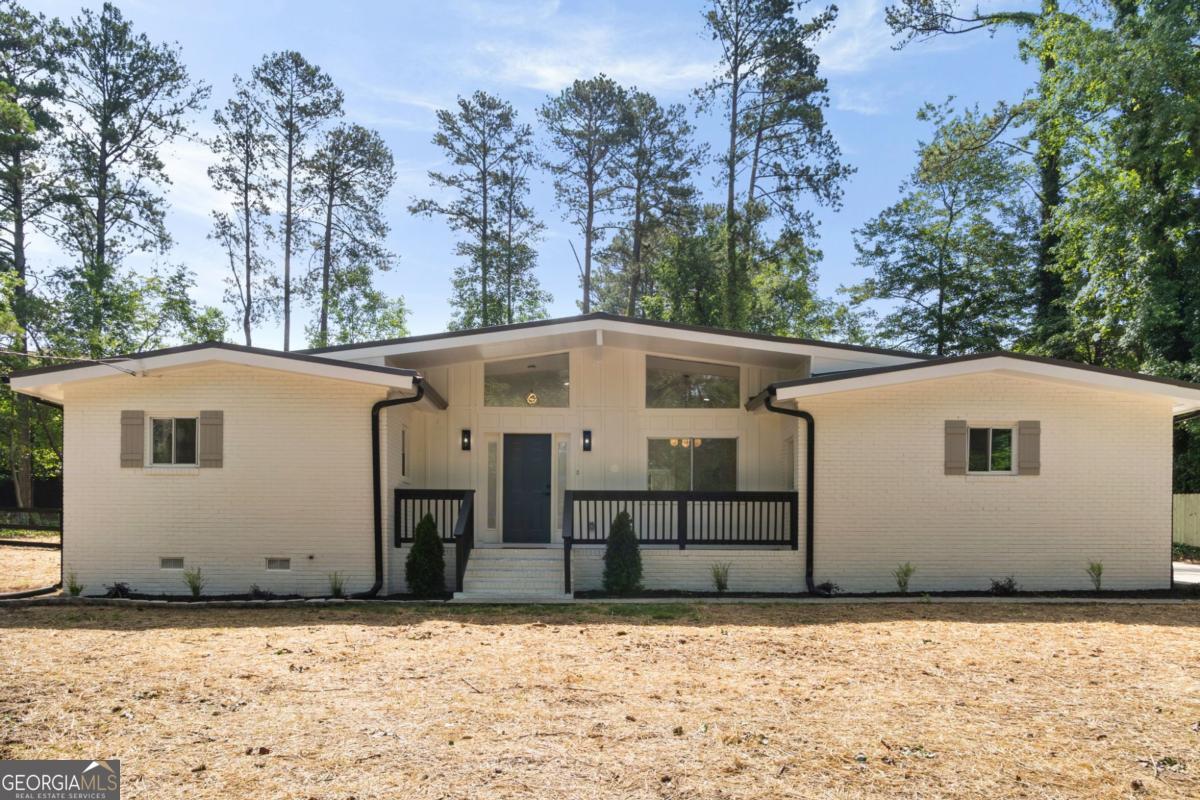 974 Clydesdale DR