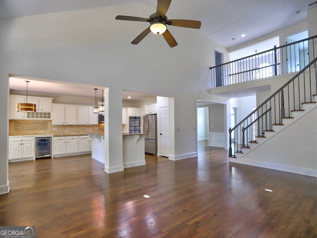 NORTHAMPTON - Residential