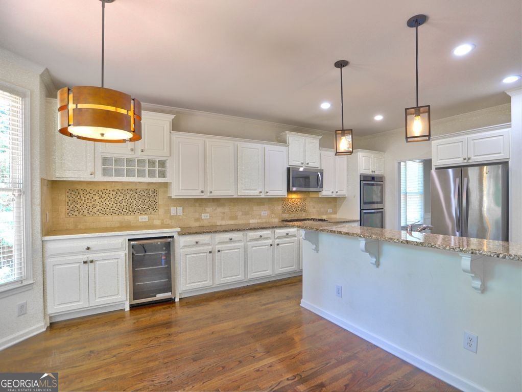 NORTHAMPTON - Residential