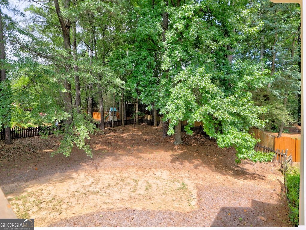 NORTHAMPTON - Residential