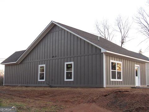 A home in Bowersville