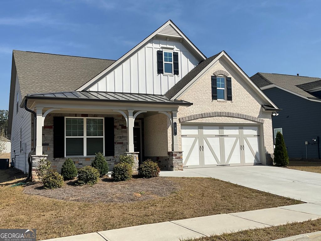 Photo of 240 Hollis Street, Fayetteville, GA 30215 (MLS # 10715917)