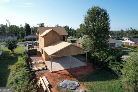 A home in Newnan