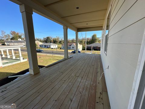 A home in Newnan