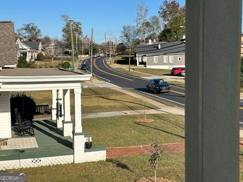 A home in Newnan