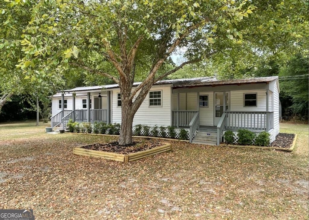 Photo of 623 Virginia Avenue, Millen, GA 30442 (MLS # 10776920)