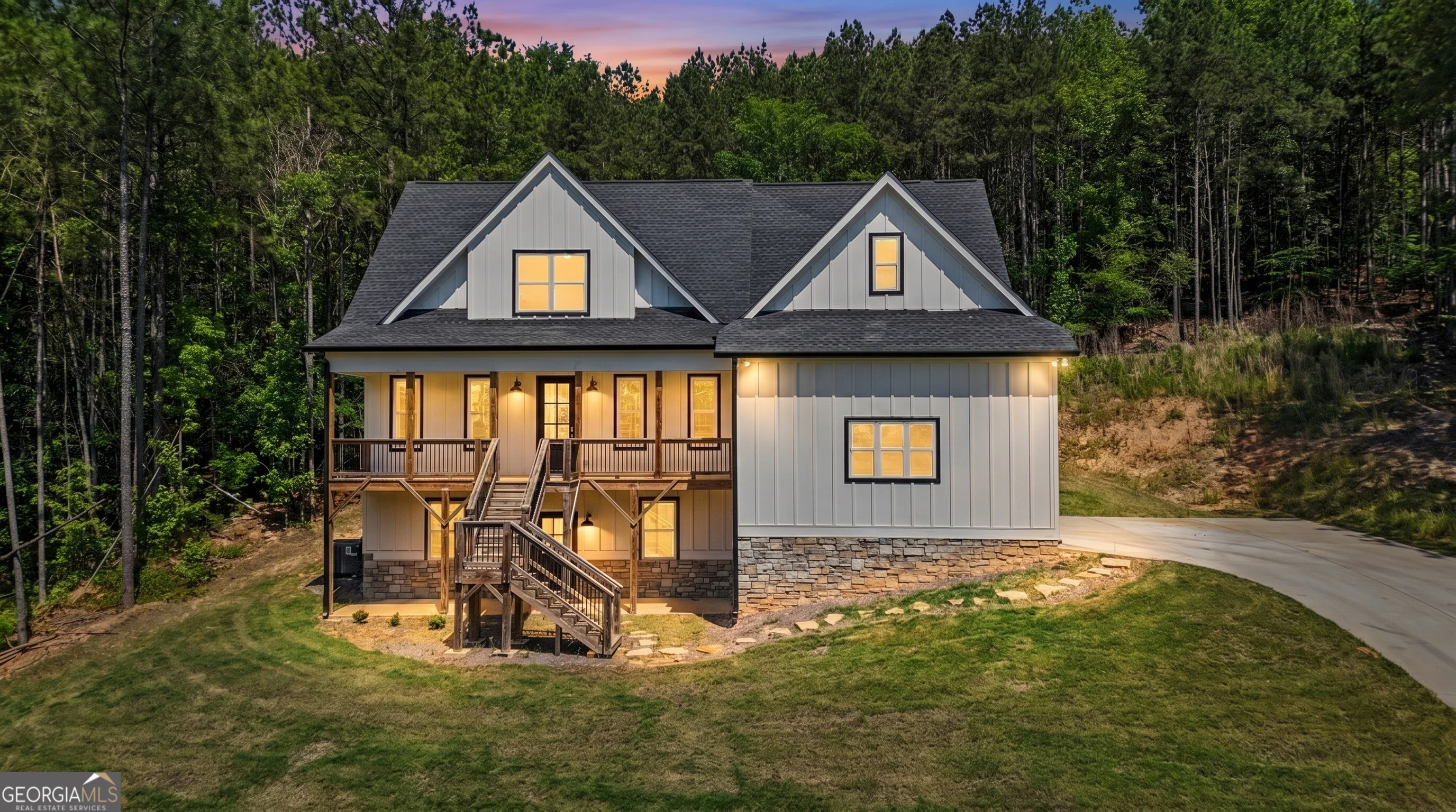 113 Cherokee Estates Drive