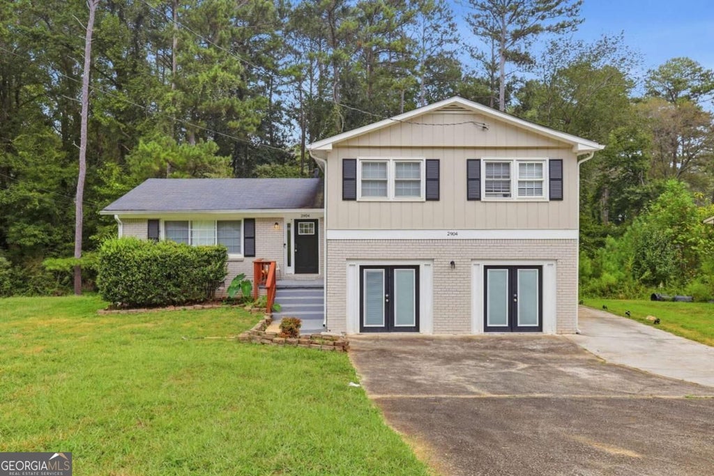 Photo of 2904 Lloyd Road, Decatur, GA 30034 (MLS # 10851262)