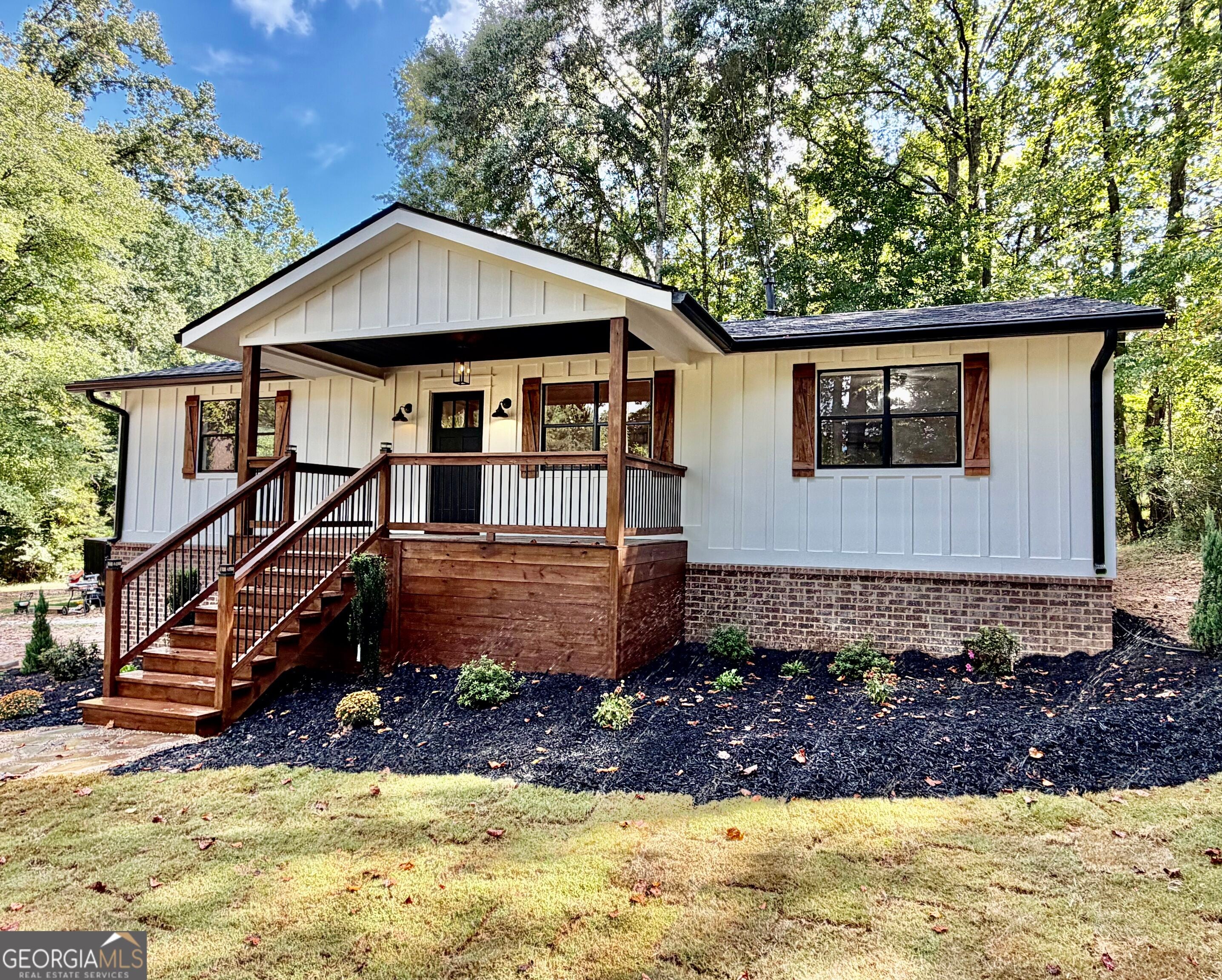395 George Gray LN