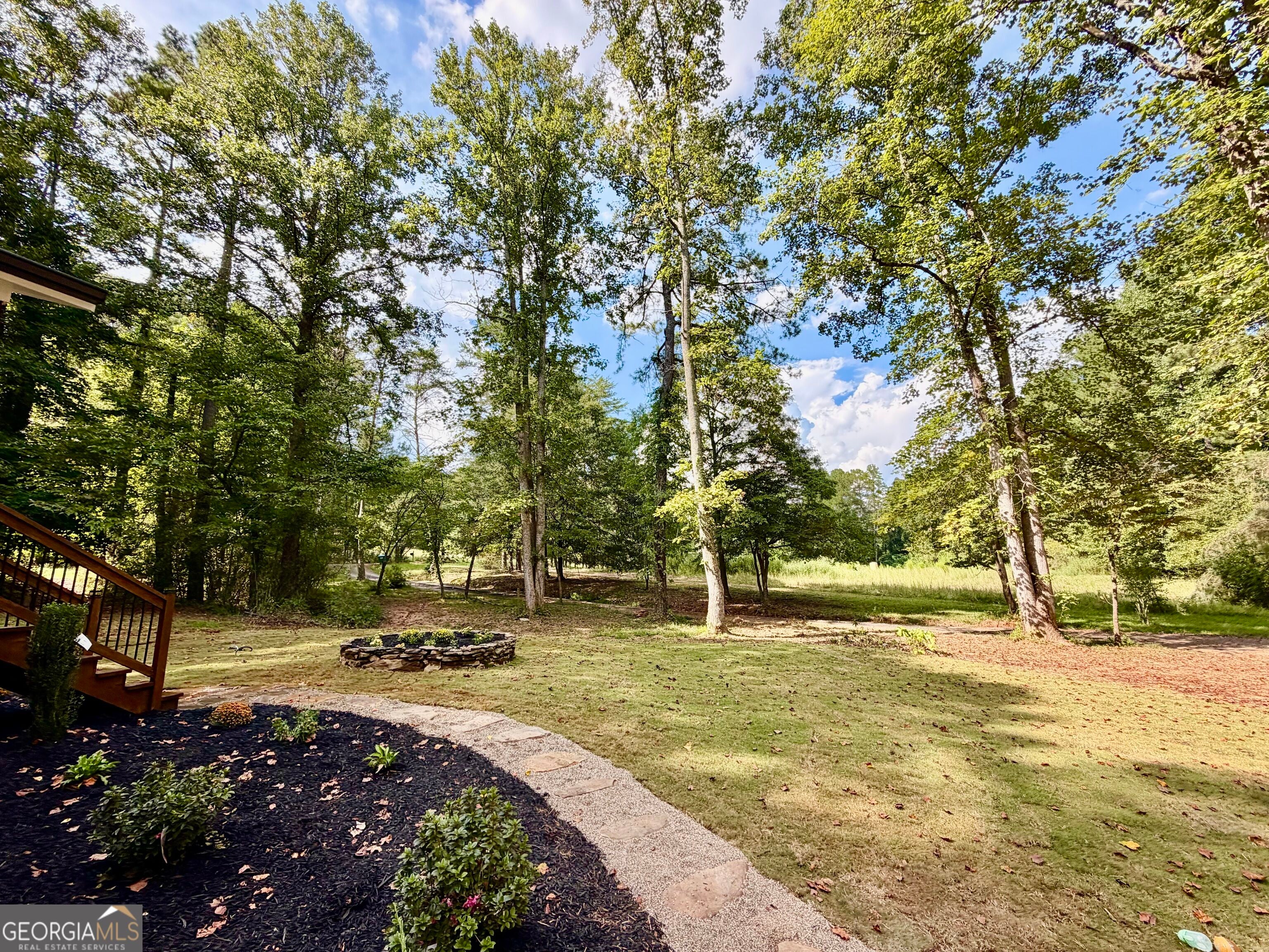 395 George Gray LN