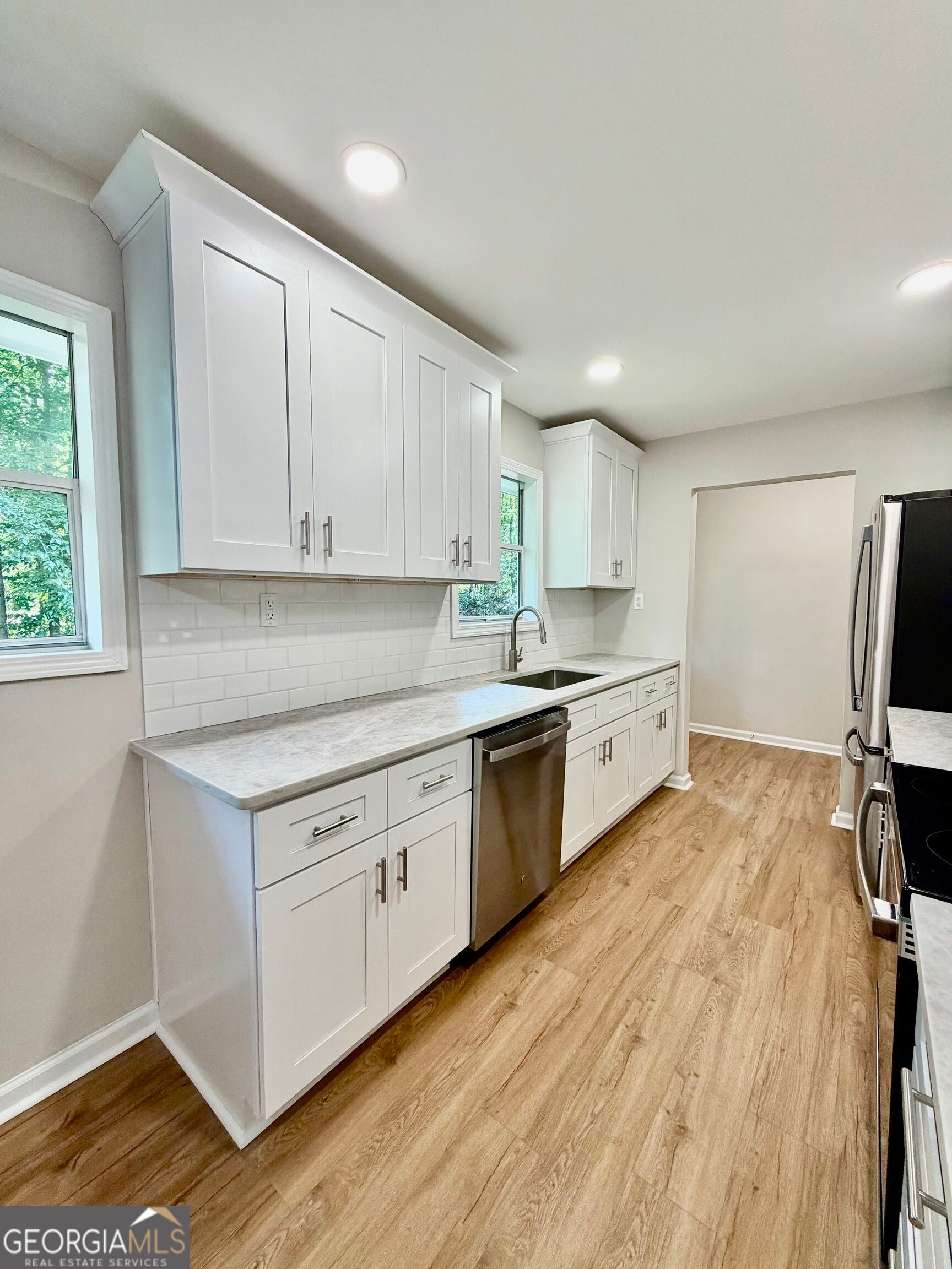 395 George Gray LN