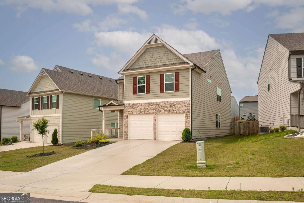 4732 Ridge Valley DR