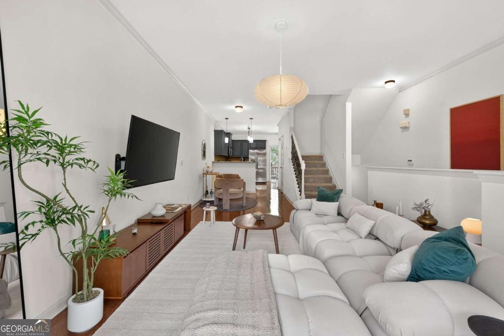 Photo of 1609 Liberty Parkway NW, Atlanta, GA 30318 (MLS # 10724868)