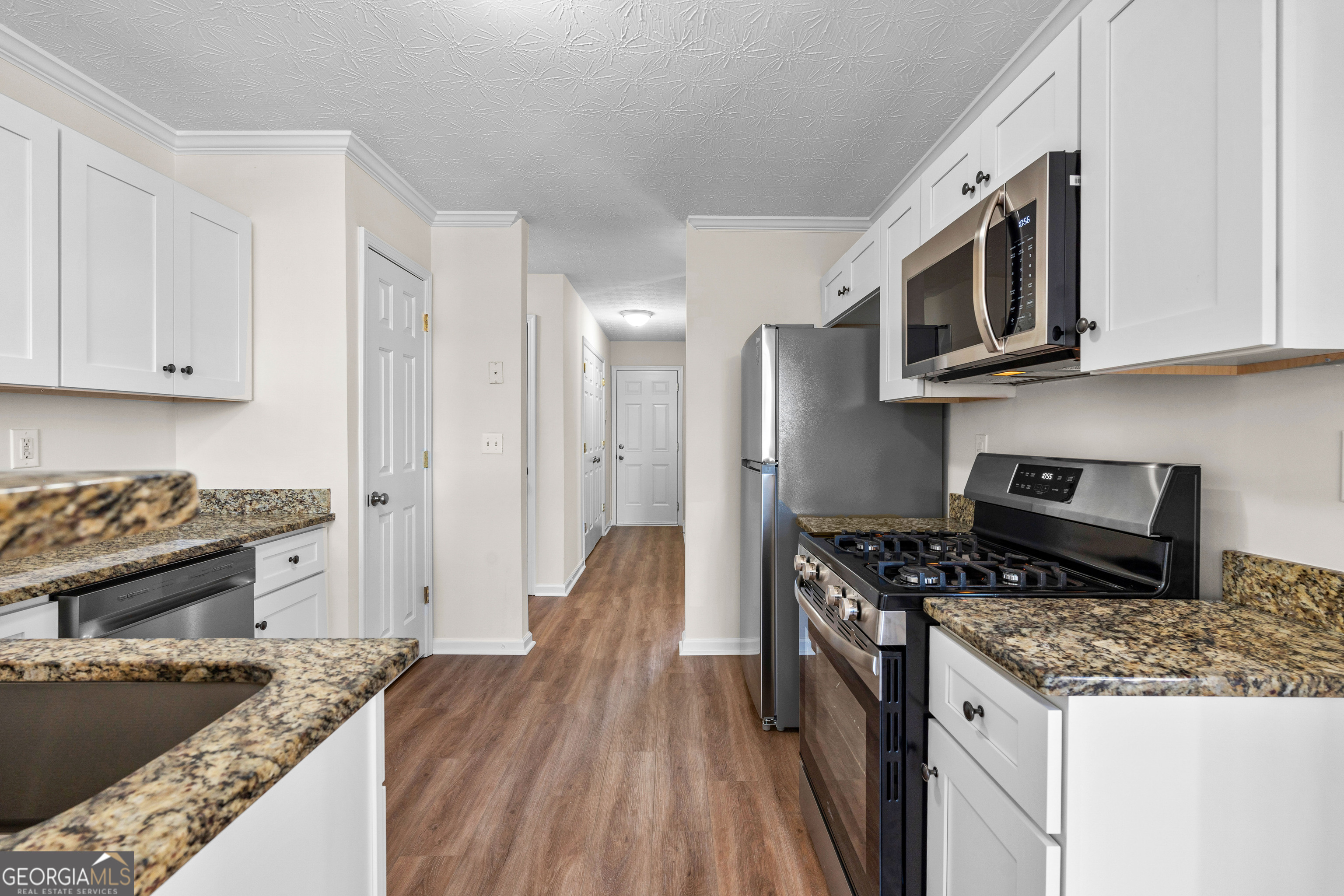 Covington, Georgia 30016, United States, 3 Bedrooms Bedrooms, ,2 BathroomsBathrooms,Residential,Pending,230381