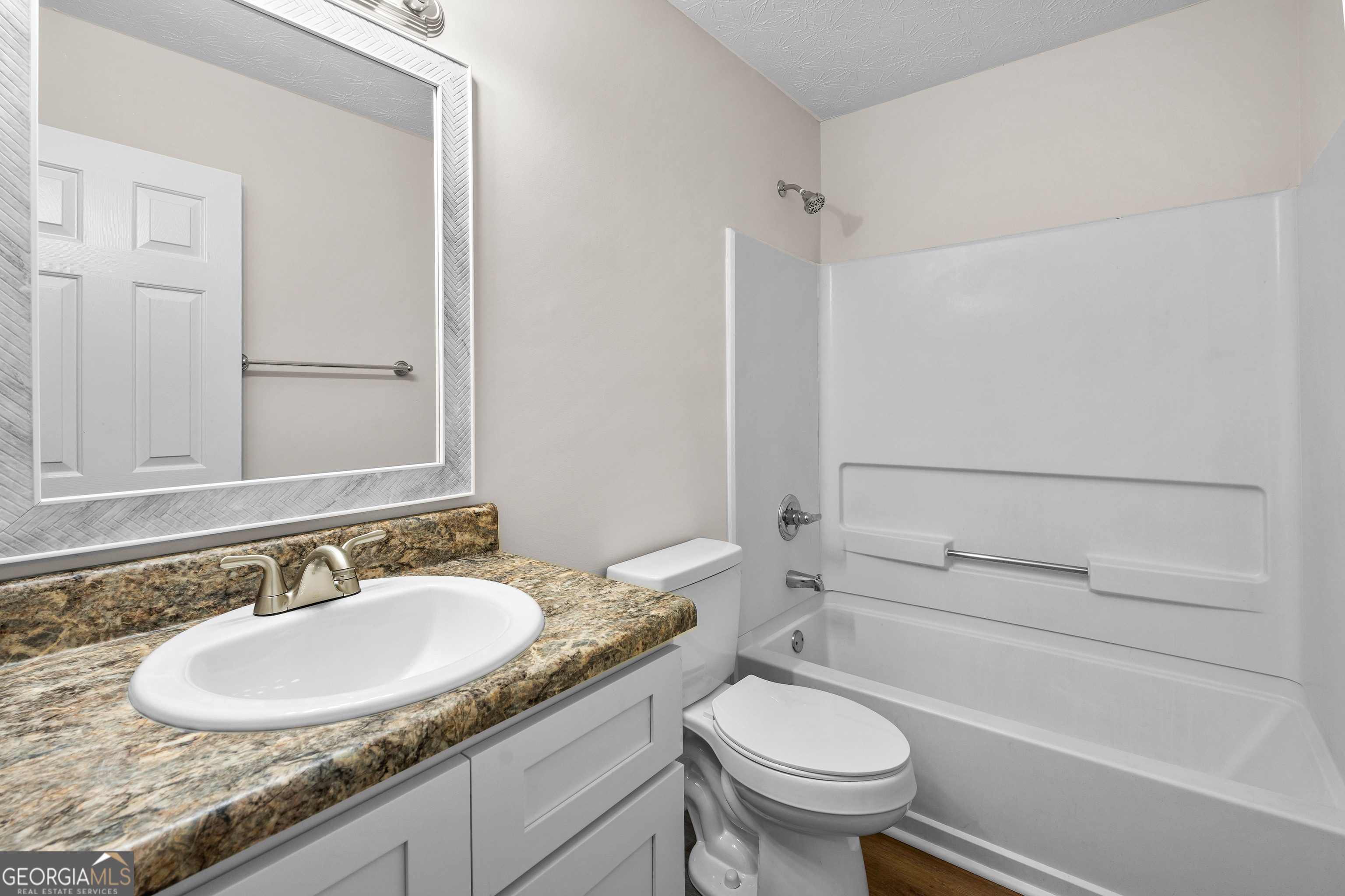 Covington, Georgia 30016, United States, 3 Bedrooms Bedrooms, ,2 BathroomsBathrooms,Residential,Pending,230381