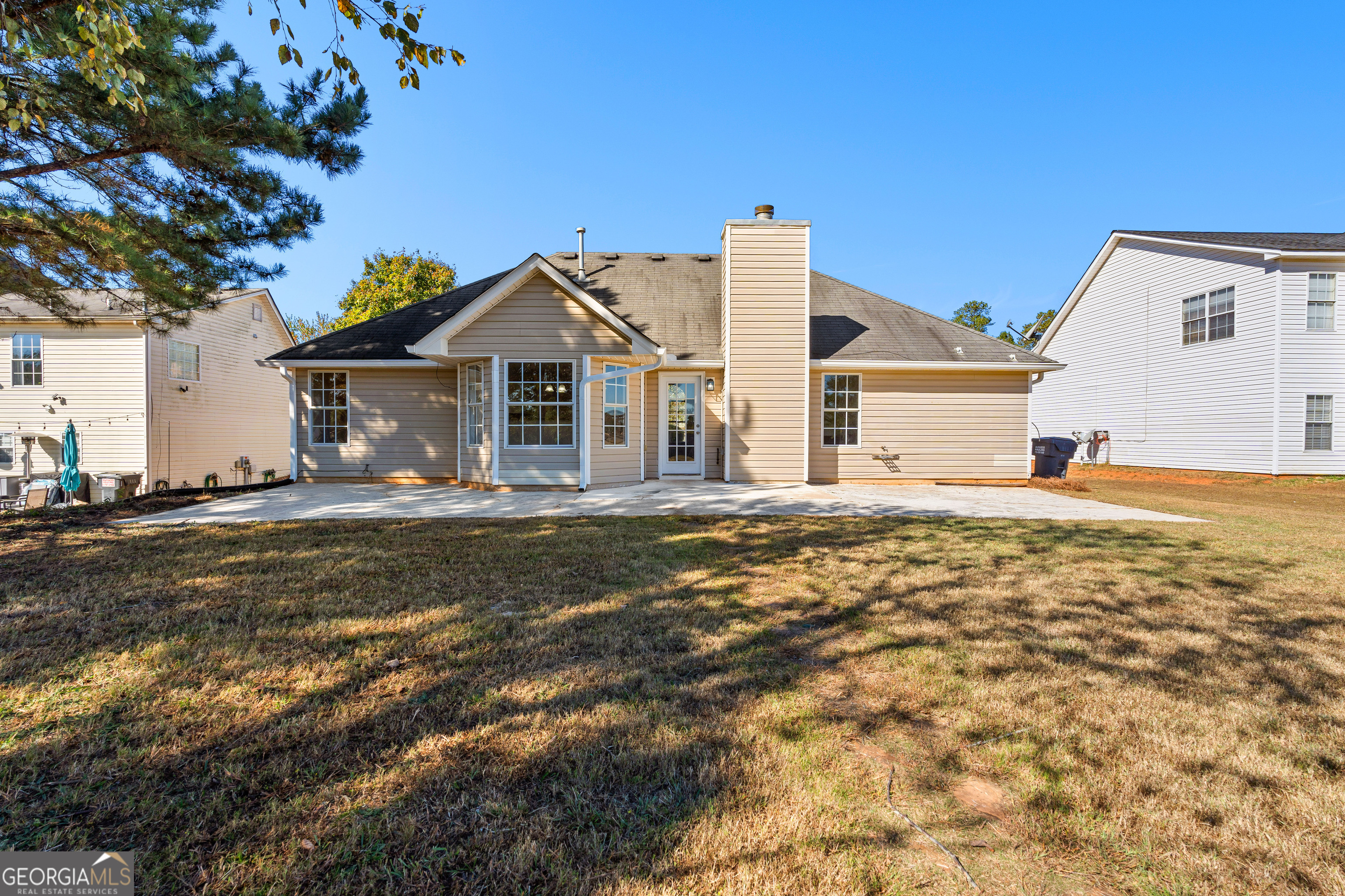 Covington, Georgia 30016, United States, 3 Bedrooms Bedrooms, ,2 BathroomsBathrooms,Residential,Pending,230381