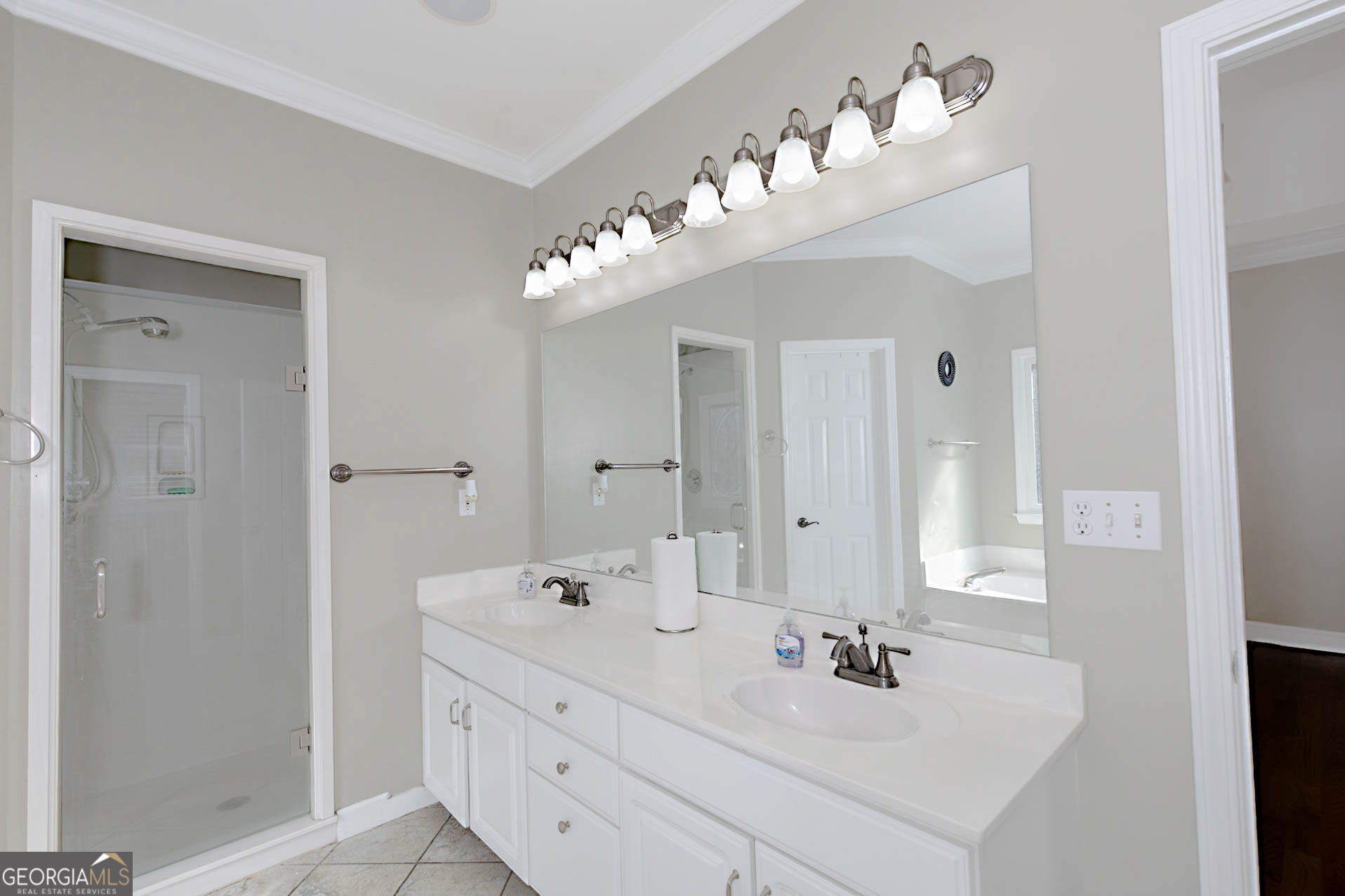 Kennesaw Acres - Residential