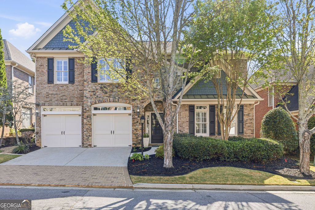 Photo of 305 Wembley Circle, Sandy Springs, GA 30328 (MLS # 10732177)