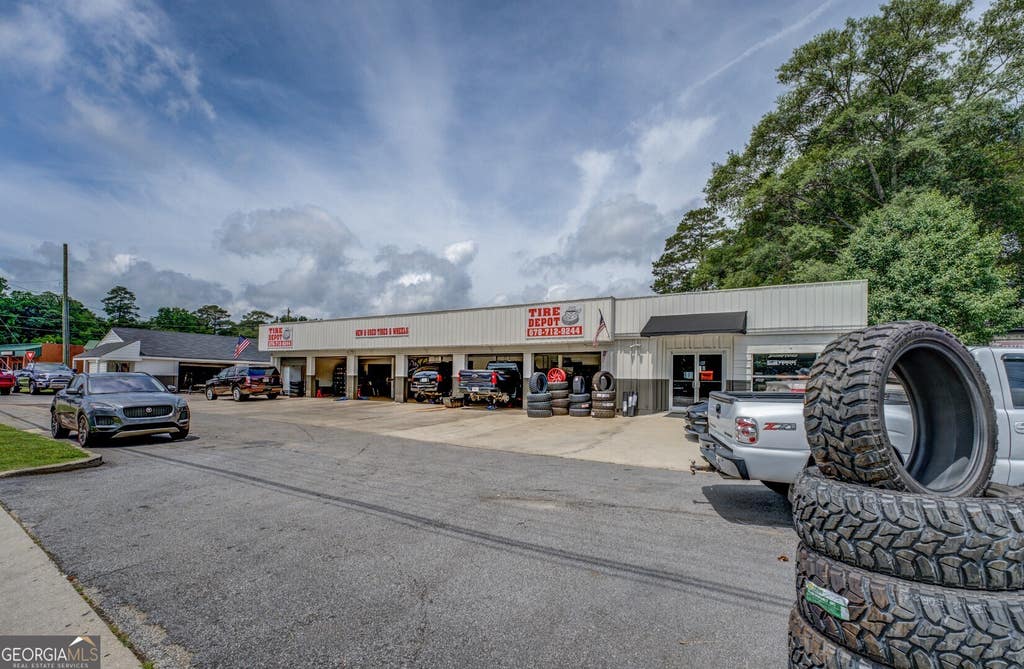 Photo of 6166 Washington Street SW, Covington, GA 30014 (MLS # 10777527)