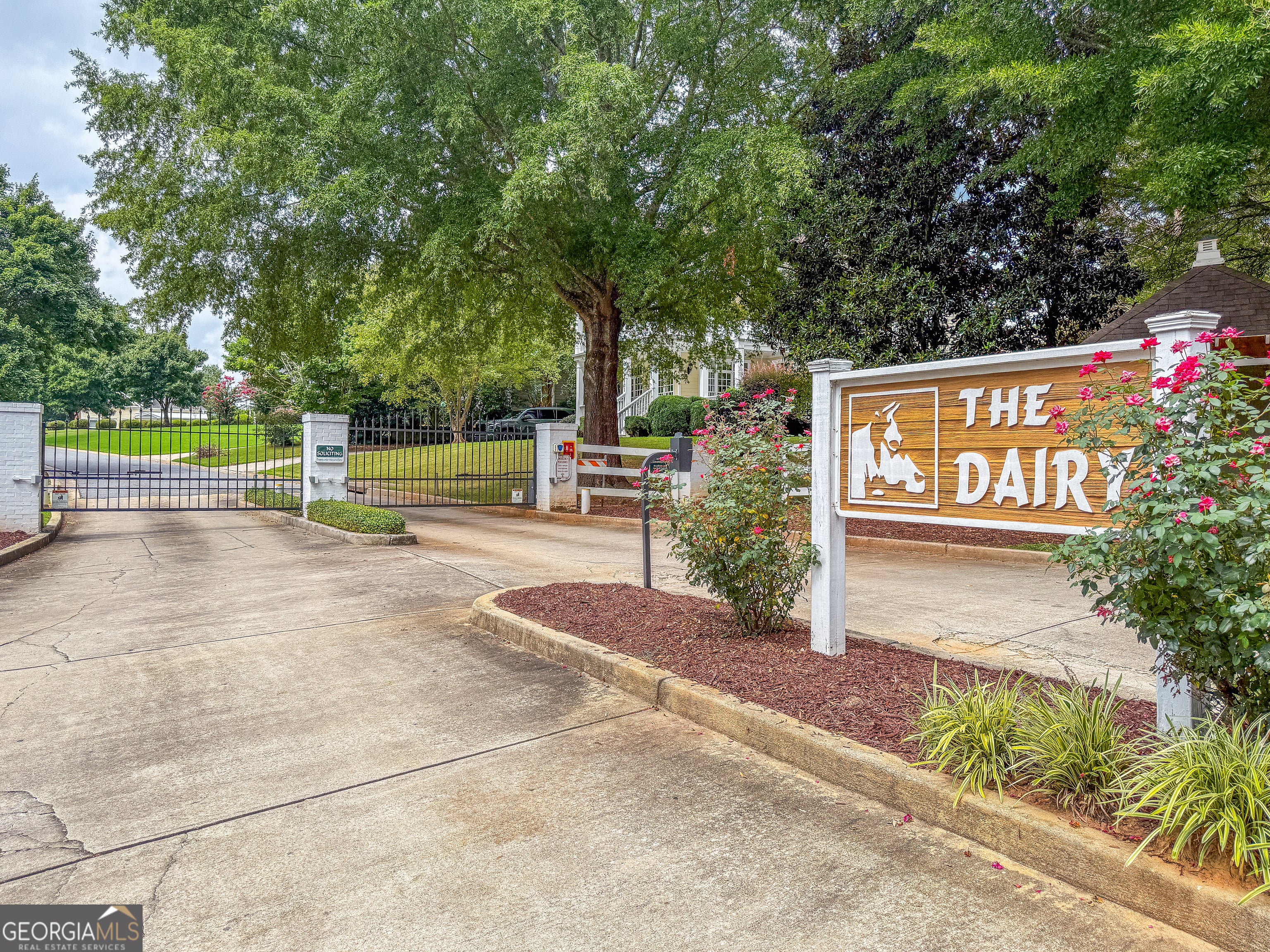 1232 Buttermilk Ln