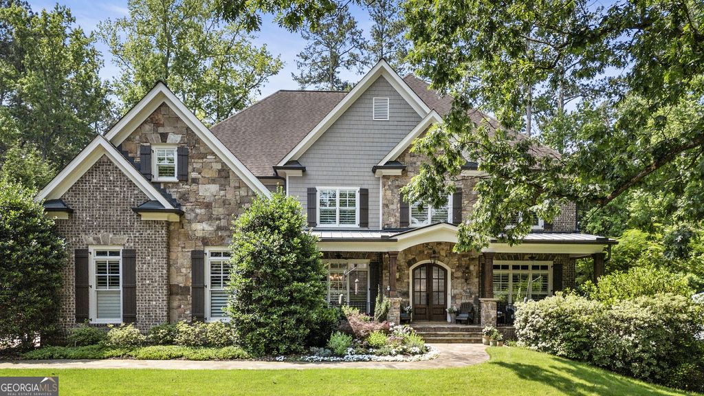 Photo of 157 Lake Forrest Lane Ln NE, Atlanta, GA 30342 (MLS # 10672199)