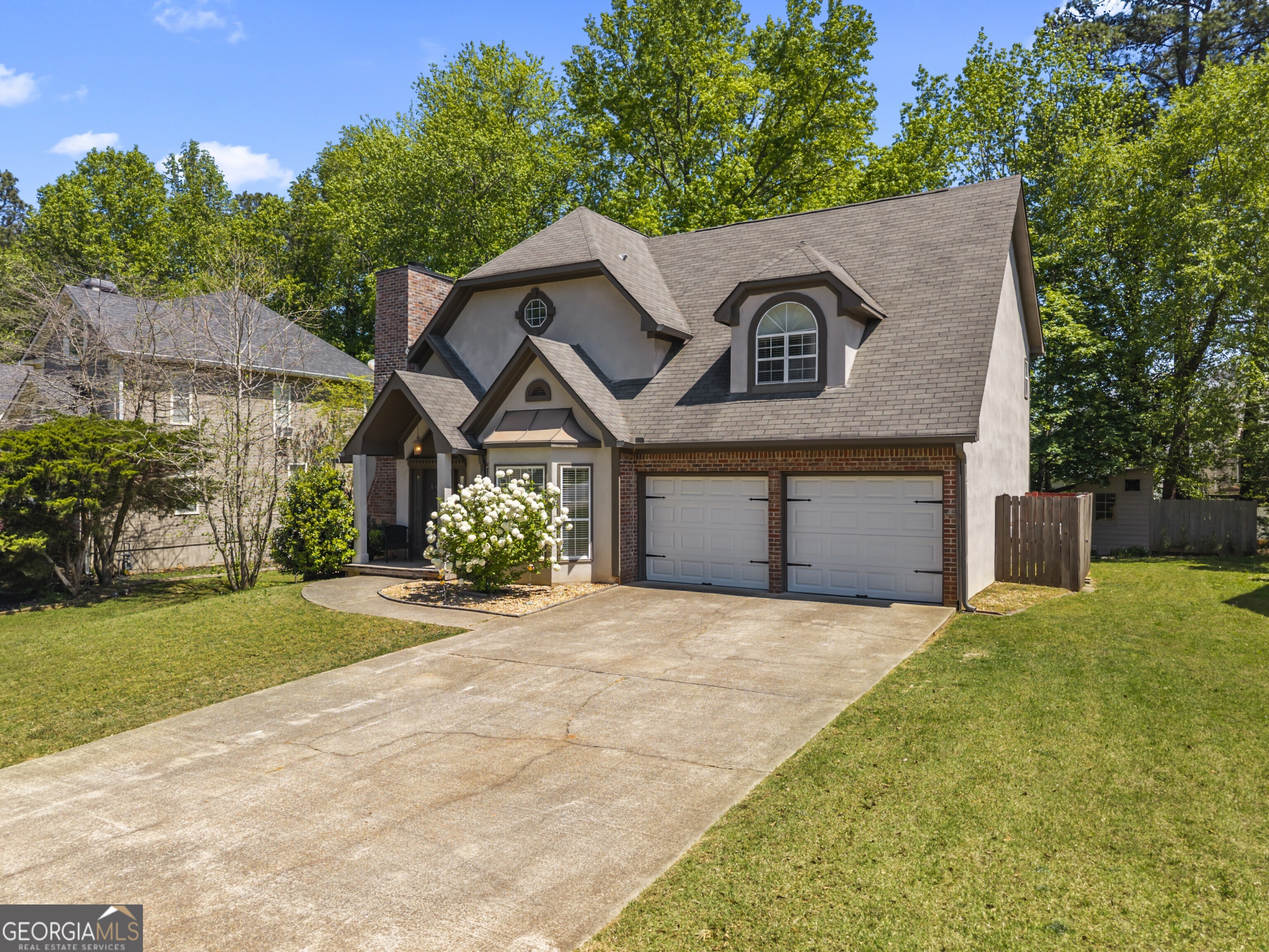 1602 Clifton Downs CT NW