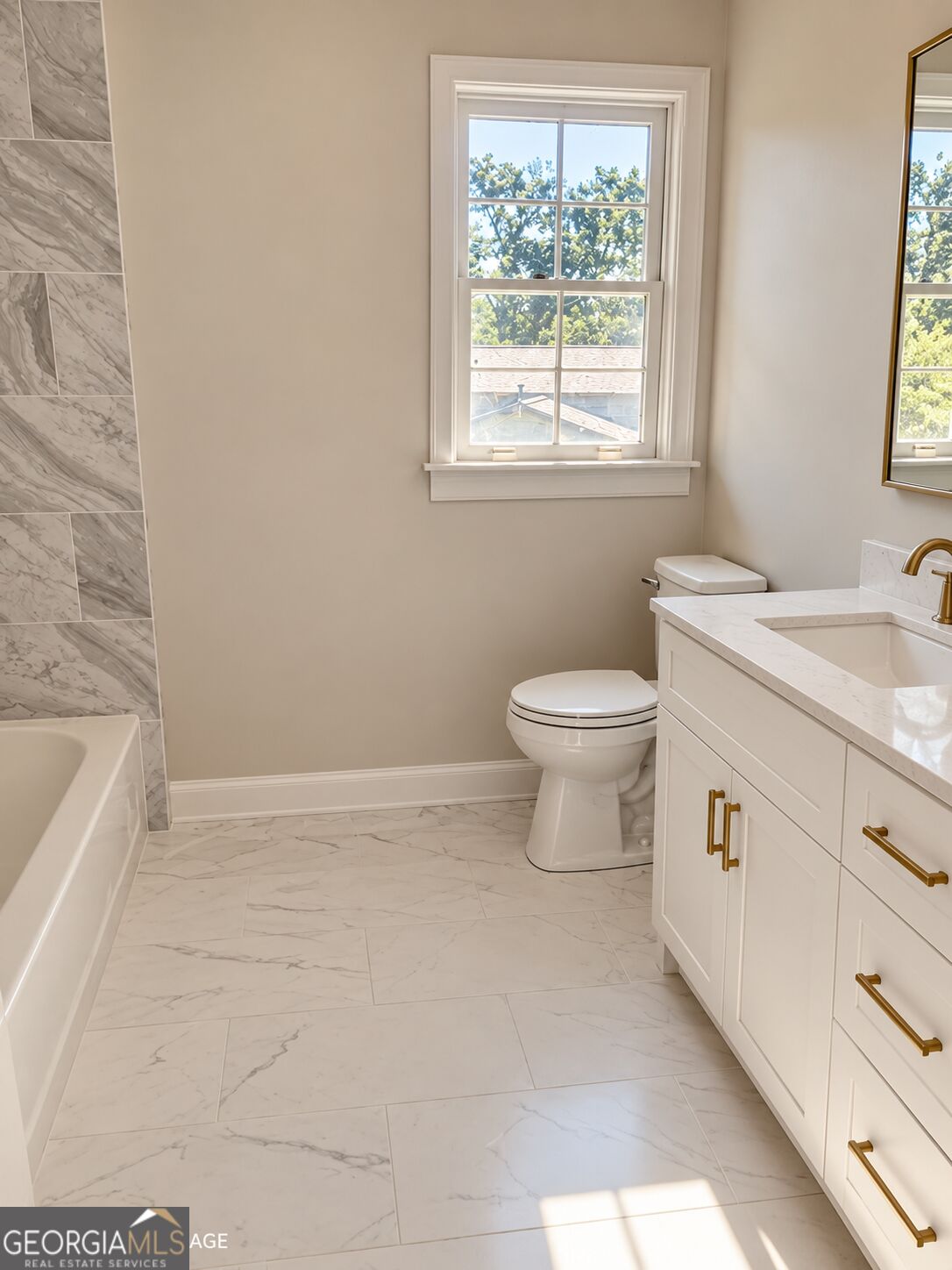 4139 Casa Loma DR