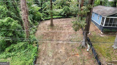 Photo of 1050 Cato Street NW, Atlanta, GA 30318 (MLS # 10581190)