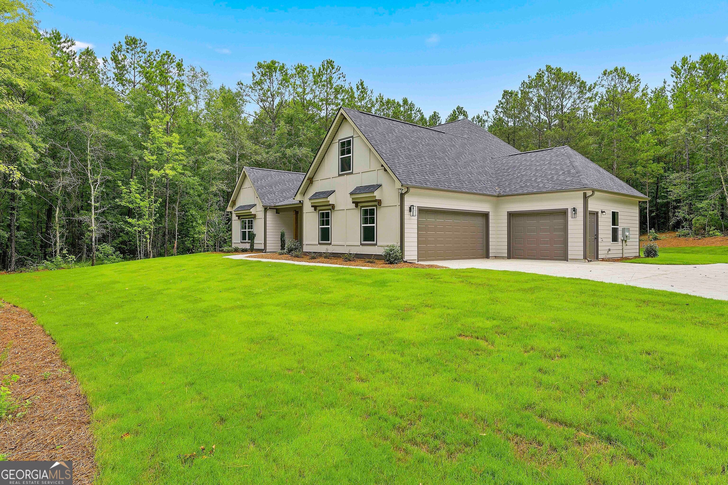 1283 MCINTOSH TRAIL.- LOT 8 LOT 8