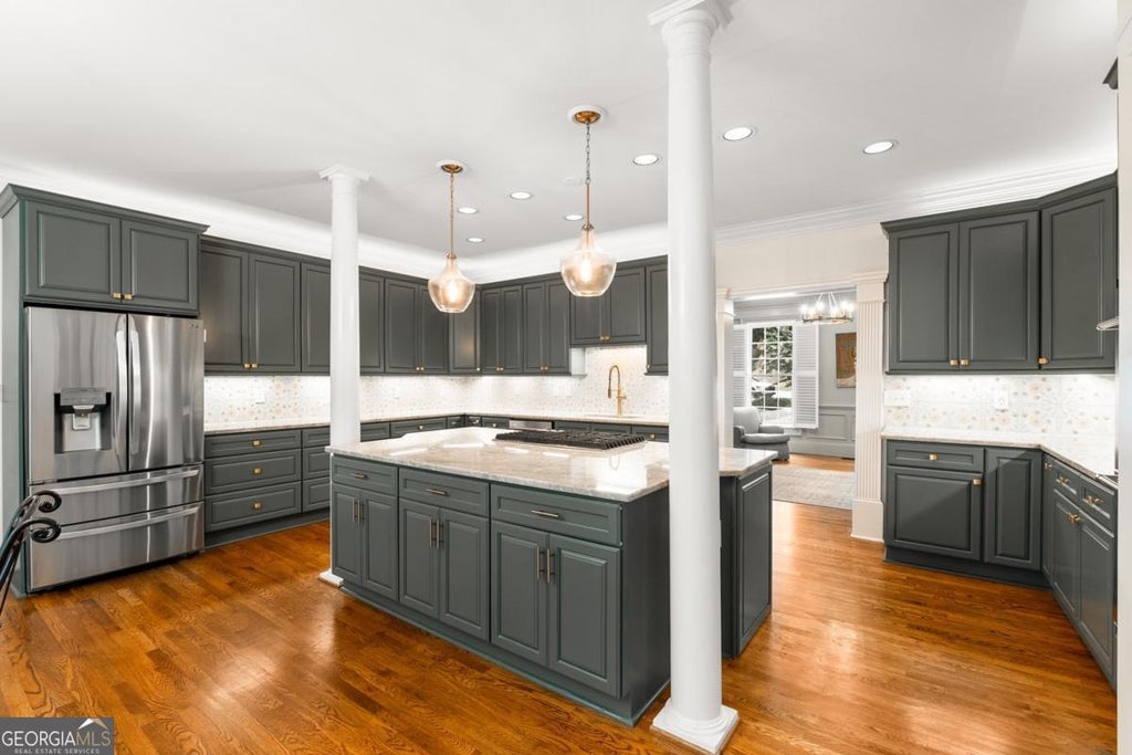 Photo of 345 W Berwicke Common NE, Sandy Springs, GA 30342 (MLS # 10823880)