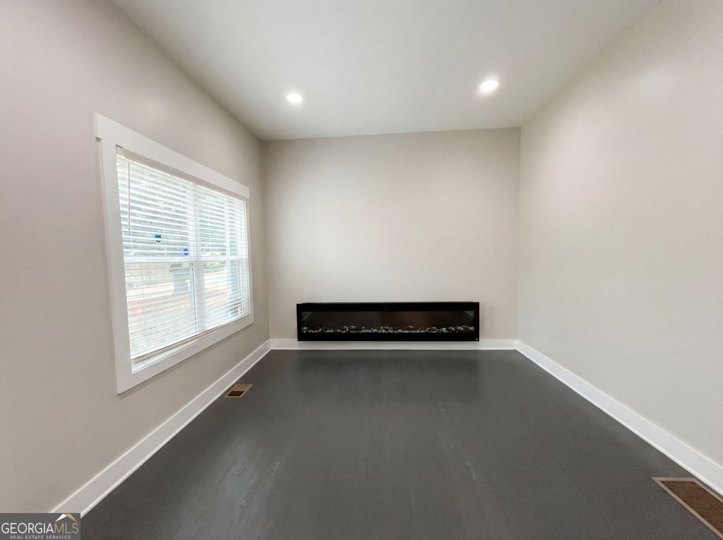 Photo of 1955 Meadow Lane, Decatur, GA 30032 (MLS # 10690726)