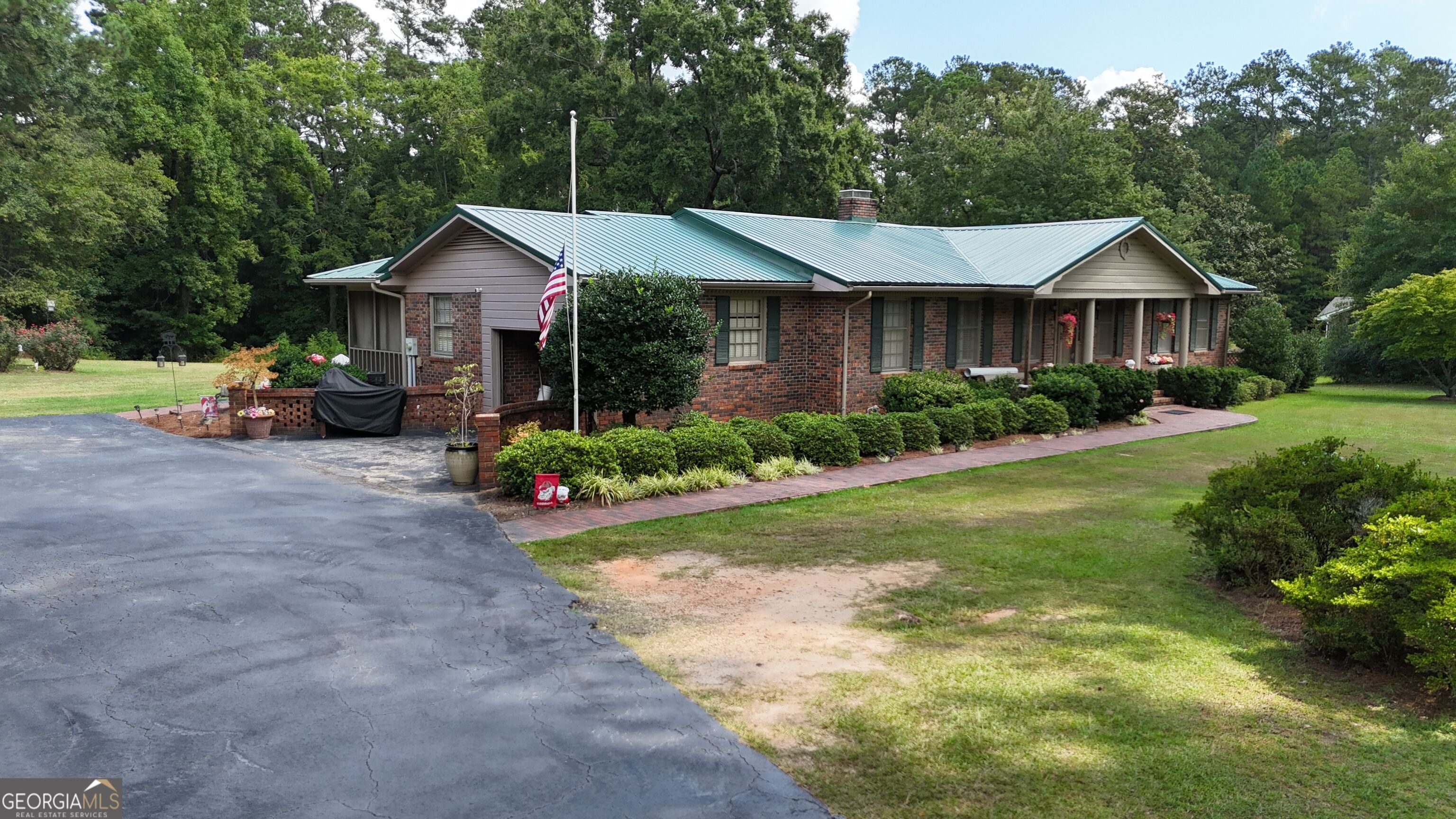 1336 Calhoun Falls HWY