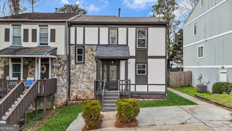 1017 Falling Valley CT SE Smyrna GA 30080