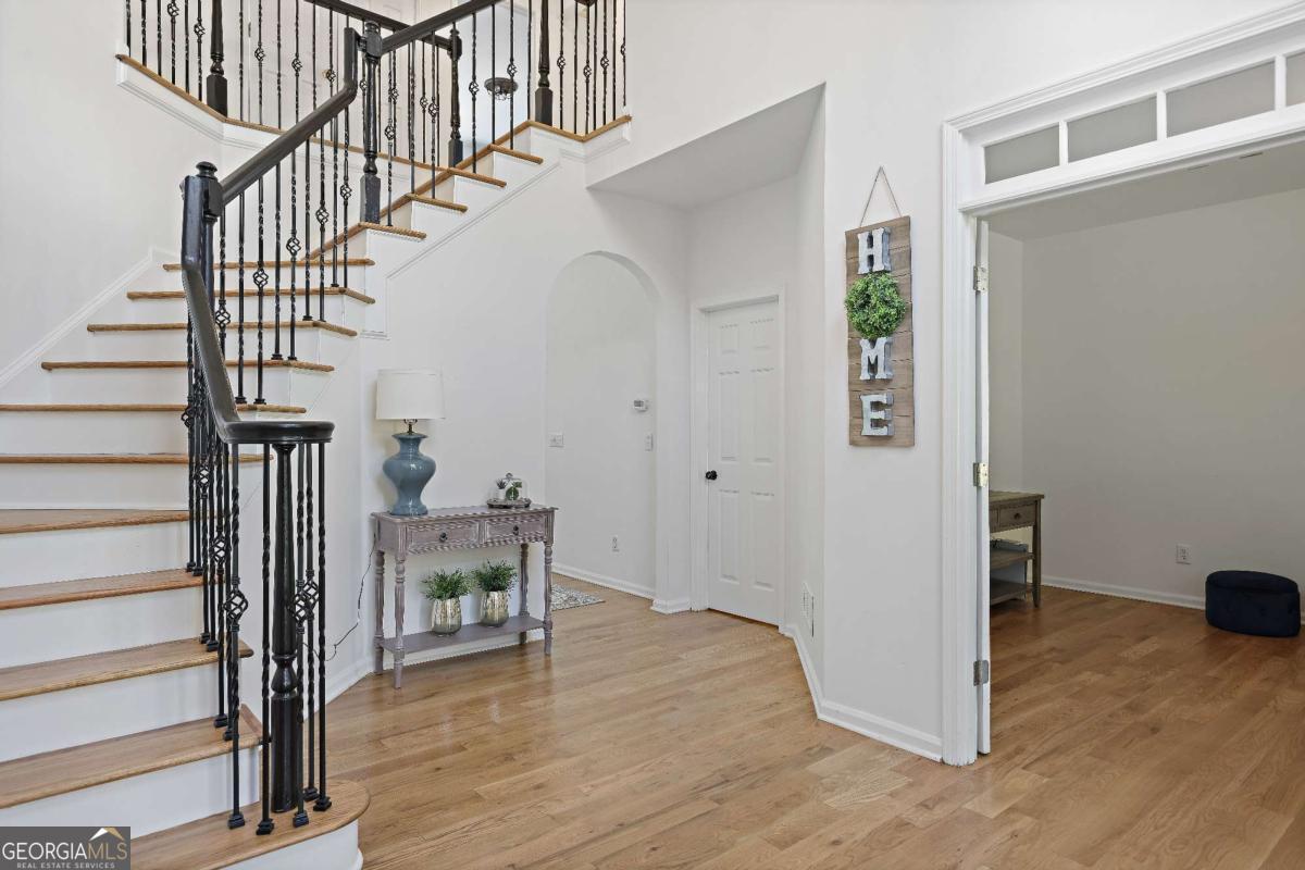 3038 Fairhaven RDG NW