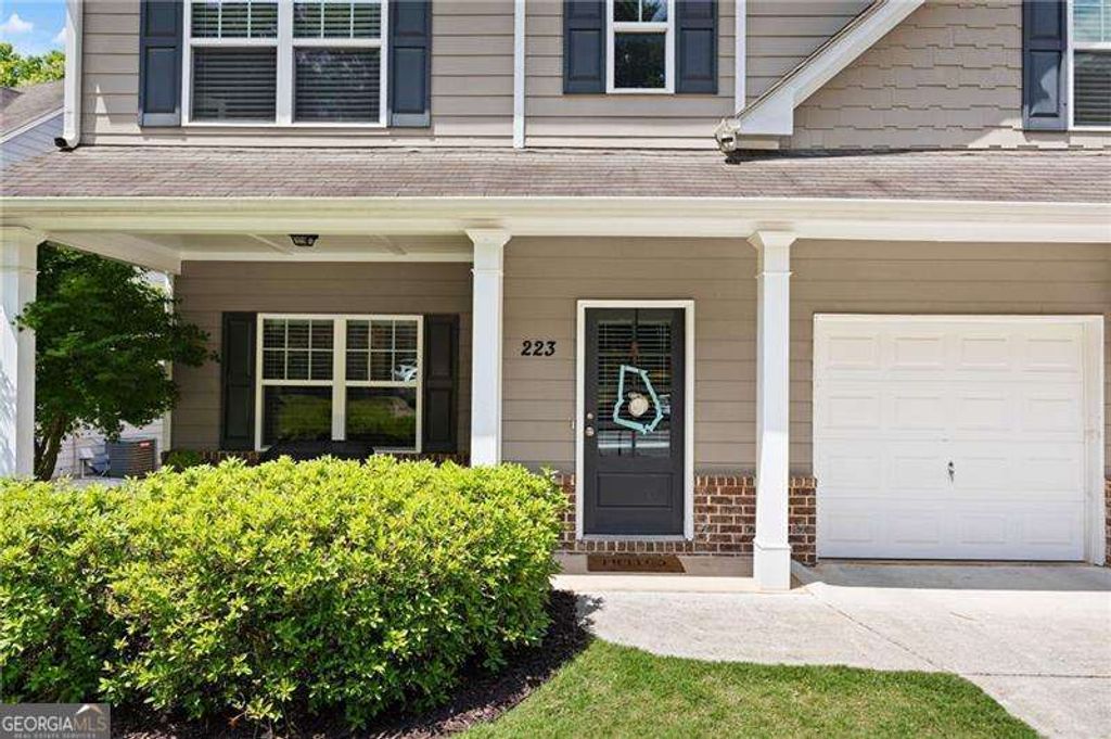 Photo of 223 Jefferson Avenue, Canton, GA 30114 (MLS # 10769415)