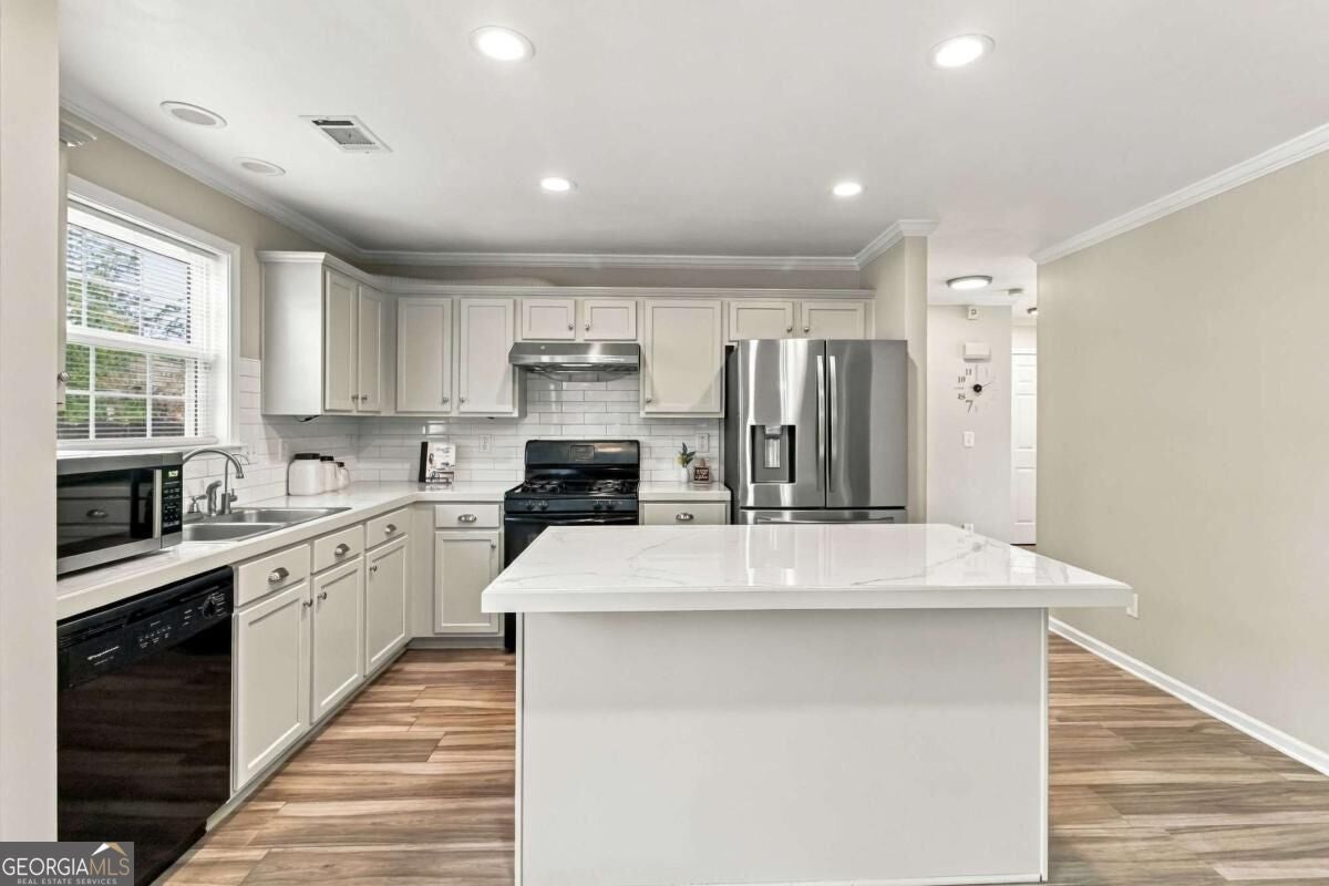 1220 Skylar Ridge CIR