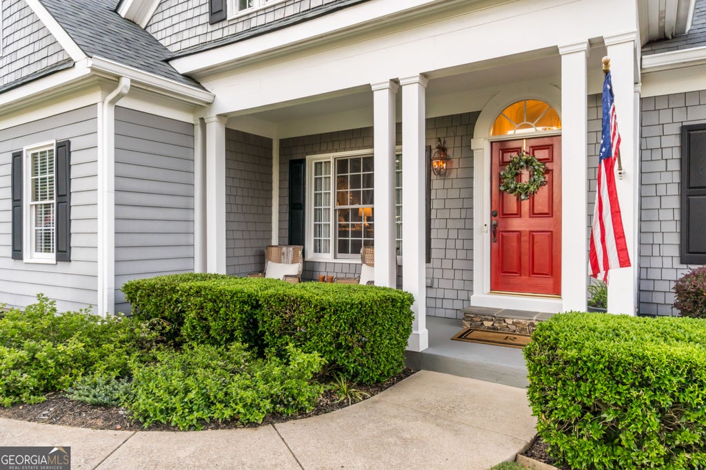 Photo of 9325 Spinnaker Lane, Gainesville, GA 30506 (MLS # 10856122)