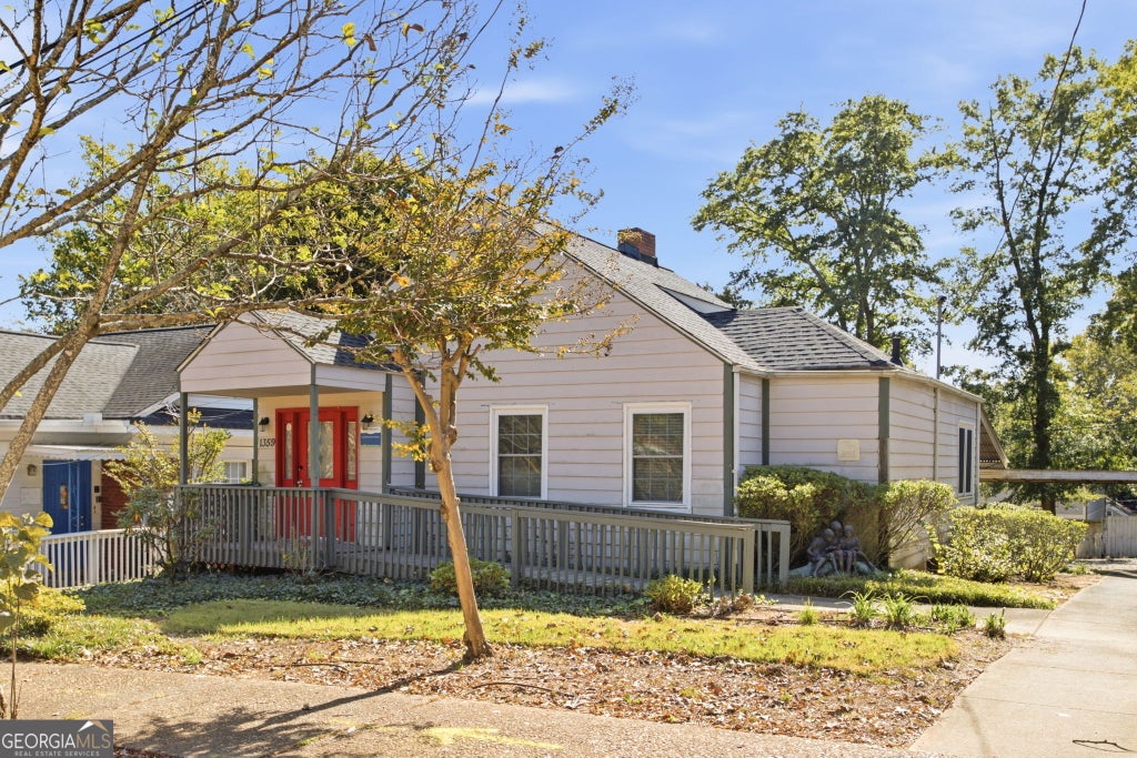 Photo of 1353 George W Brumley Way SE, Atlanta, GA 30317 (MLS # 10880112)